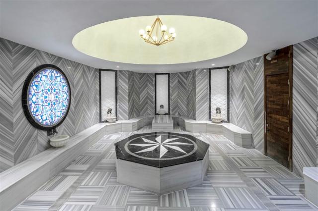 Kirman Sidera Luxury & Spa