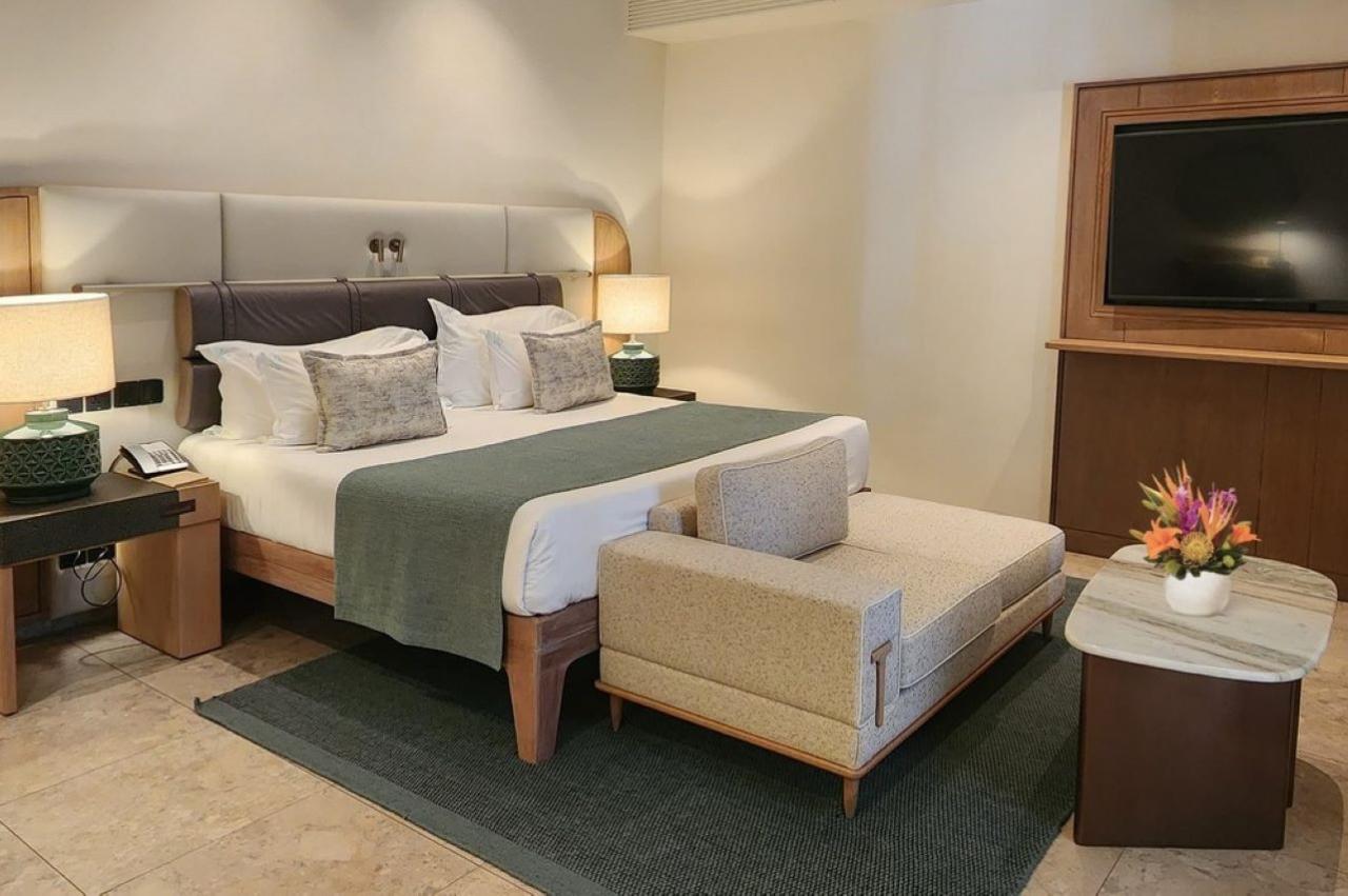 Maradiva Villas Resort and Spa 11 excls suite (2)
