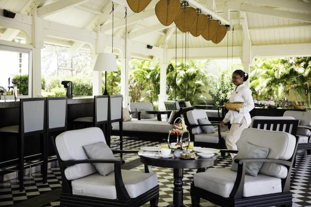 Outrigger Mauritius Beach Resort 7 (3)