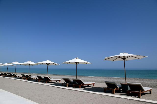 The Chedi Muscat pool (3)