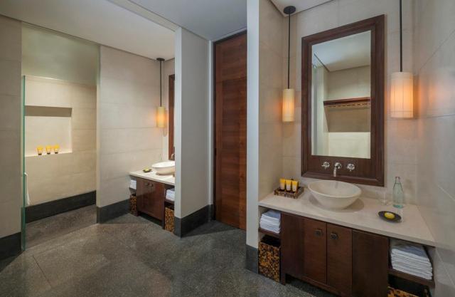 The Chedi Muscat rooms4