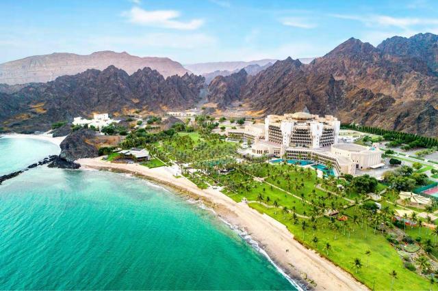 Al Bustan Palace