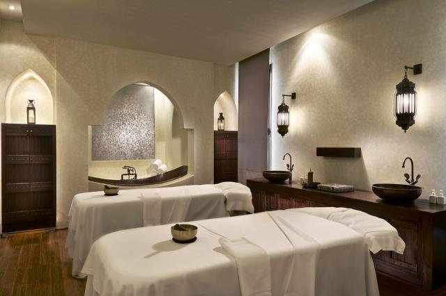 Al Bustan Palace 6 (2)