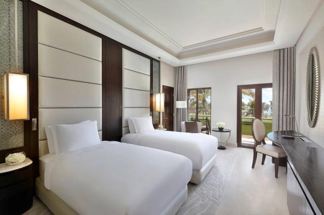 Al Bustan Palace 12 clsc (1)