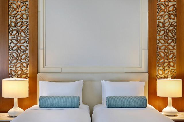 Al Bustan Palace 13 suite (6)