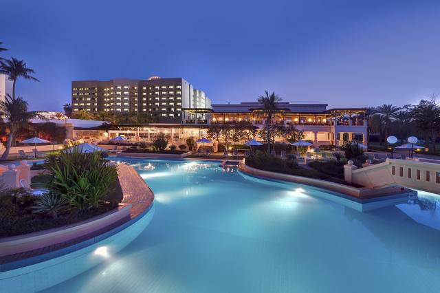 Intercontinental Muscat 1 (2)