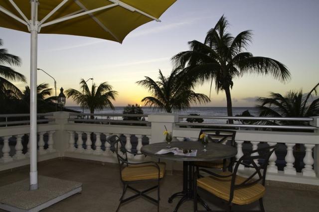 Amsterdam Manor Beach Resort 2 (1)