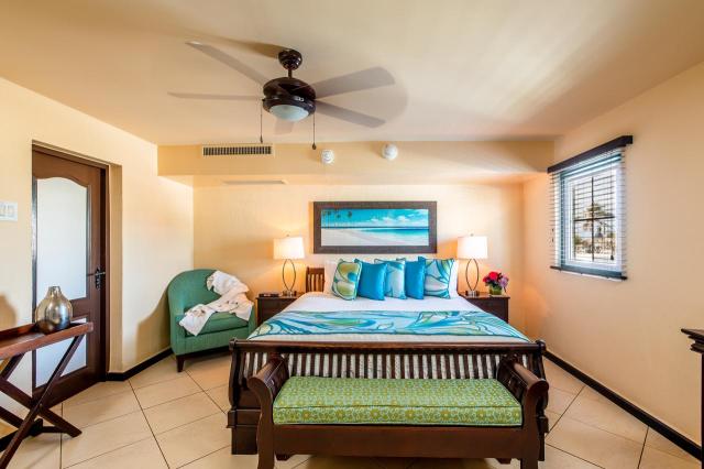 Amsterdam Manor Beach Resort 3 (2)