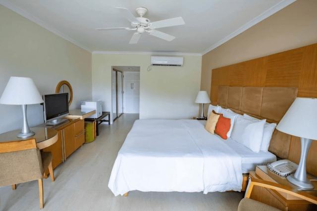 Mango Bay Beach Resort 3 (4)