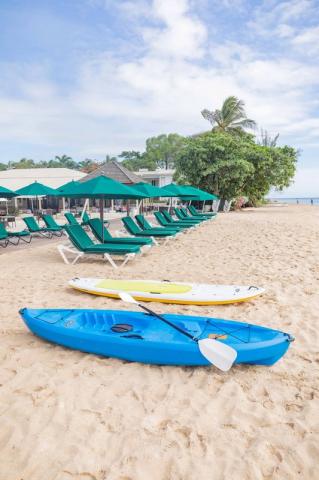 Mango Bay Beach Resort 1 (6)