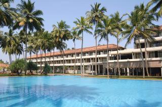 The Blue Water Hotel & SPA