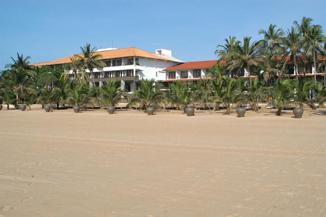 sri-lanka-jetwing-beach-10-31