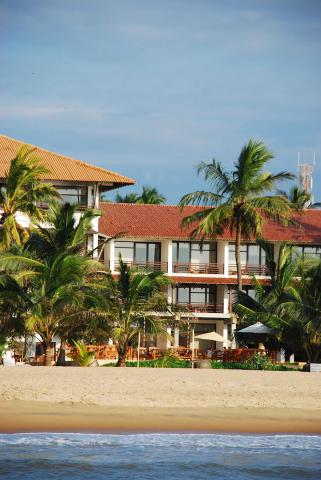 sri-lanka-jetwing-beach-10-35