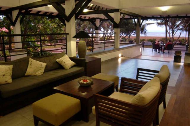 Sri-Lanka-Club-Hotel-Dolphin-1250