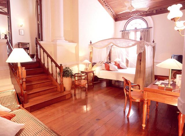 sri-lanka-mount-lavinia-10-17