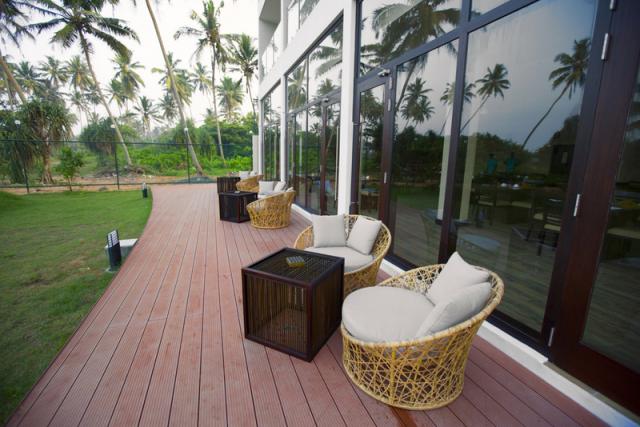 Sri-Lanka-Shinagawa-Beach-16105