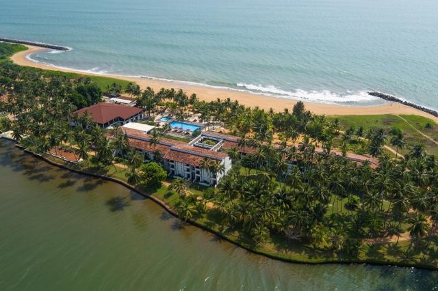 Avani Kalutara Resort 1 (2)