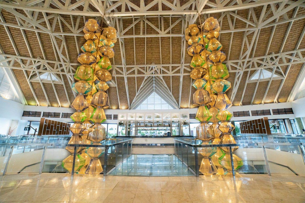 Royalton Punta Cana Resort 3 (1)