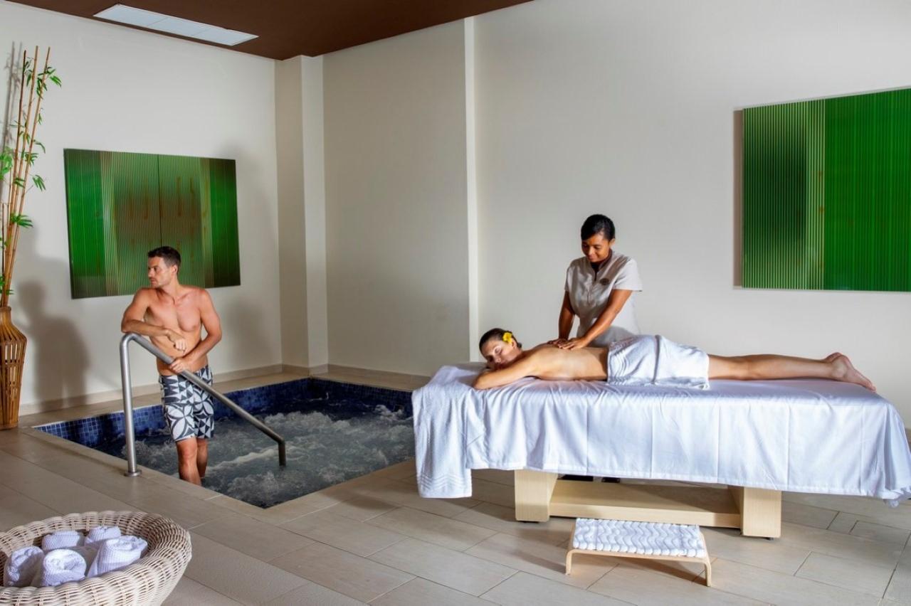 Royalton Punta Cana Resort 3 (8)
