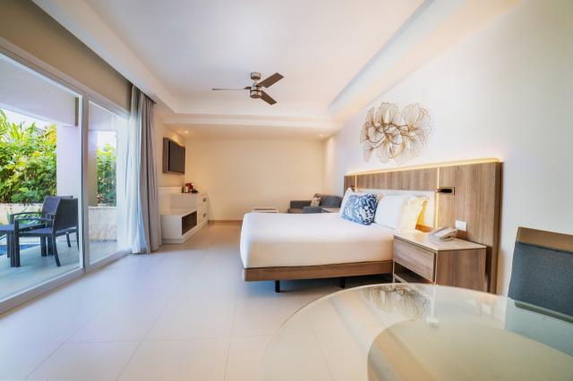 Royalton Punta Cana Resort 6 rooms (4)