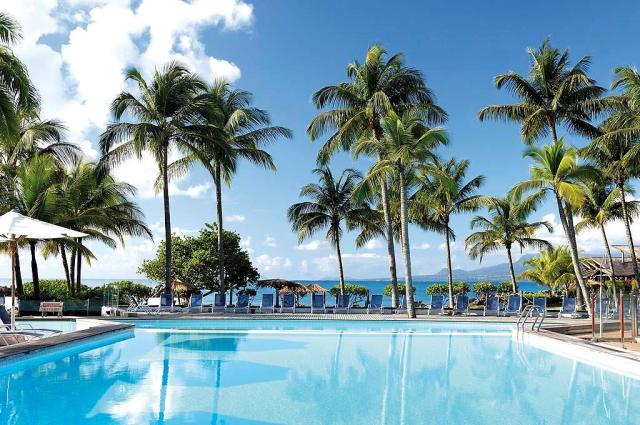 Guadaloupe-Gosier-La-Creole-Beach-701_24394