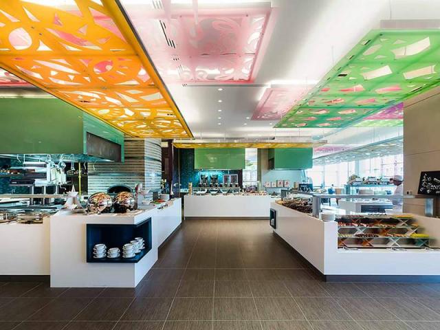 Sofitel Dubai Downtown (15)