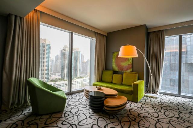 Sofitel Dubai Downtown (32)