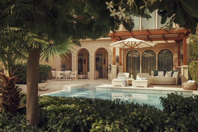 One and Only The Palm 3 (6)
