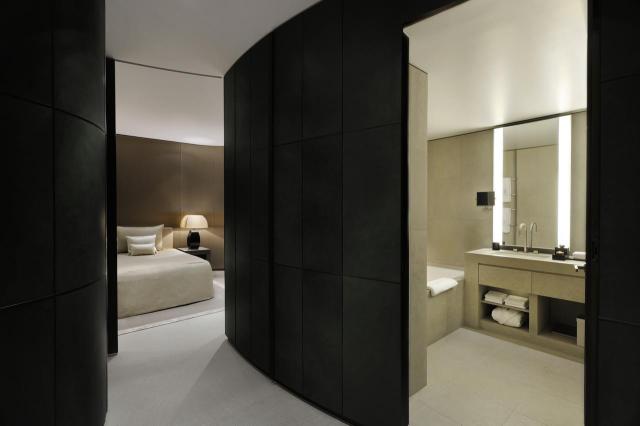 Armani Hotel 6 rooms (6)