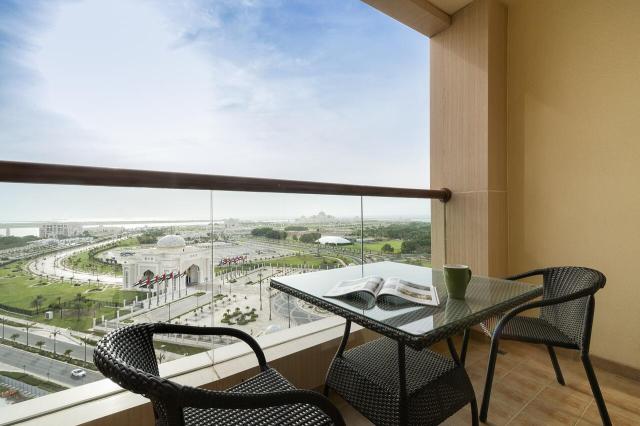 Khalidiya Palace Rayhaan 4room (16)