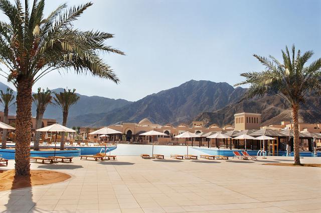 Miramar Al Aqah Beach ext (20)
