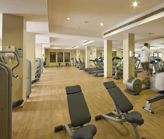 Miramar Al Aqah Beach facilit (3)