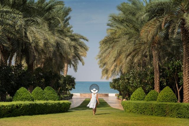 FS Dubai at Jumeirah Beach 4 (3)