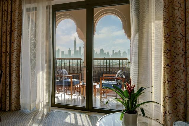 FS Dubai at Jumeirah Beach 9 rooms (8)