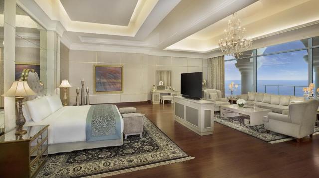 Waldorf Astoria Dubai r2-suites (4)