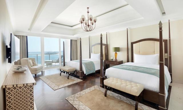Waldorf Astoria Dubai r2-suites (6)