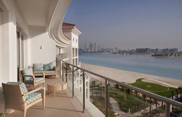 Waldorf Astoria Dubai ext (6)