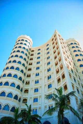 Al Hamra Residence ext (11)