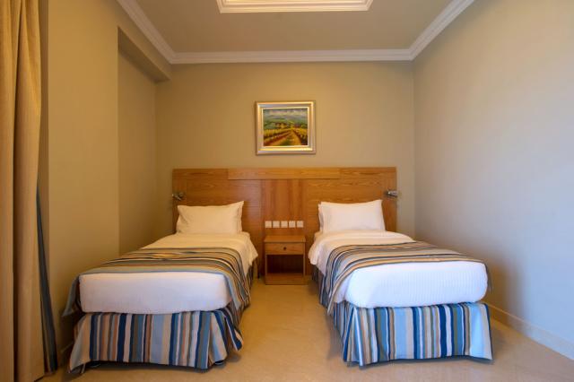 Al Hamra Residence r1-suites-studios (7)