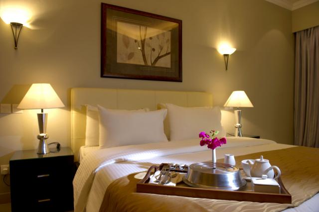 Al Hamra Residence r2-rooms-suites (6)