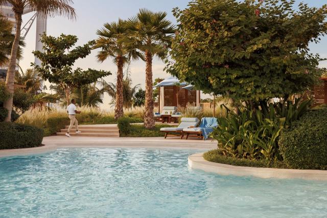 Jumeirah Beach Hotel 3 (9)