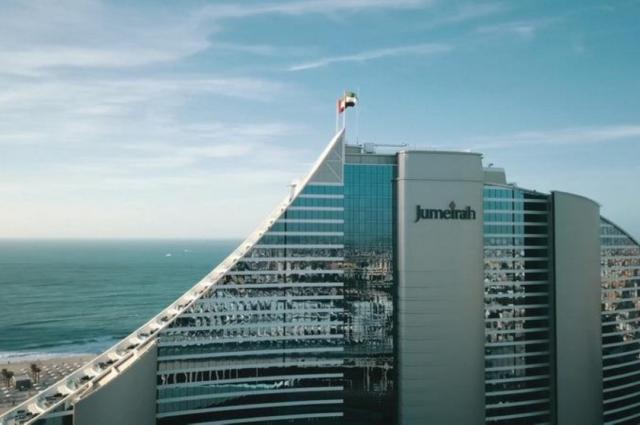 Jumeirah Beach Hotel 1 (4)
