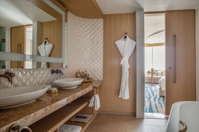 Jumeirah Beach Hotel 16 GS (3)