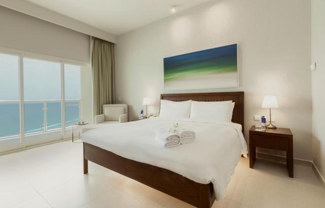 Radisson Blu Resort r2-dlx room (3)