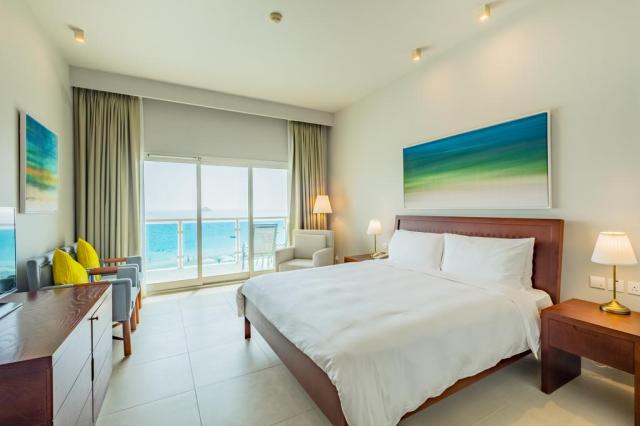 Radisson Blu Resort r2-dlx room (4)