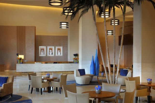 Mövenpick Hotel Jumeirah facil (2)