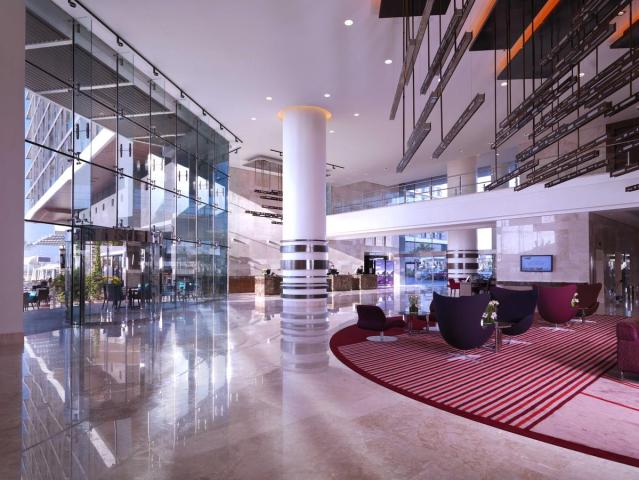 Radisson Blu Hotel Yas Is (14)