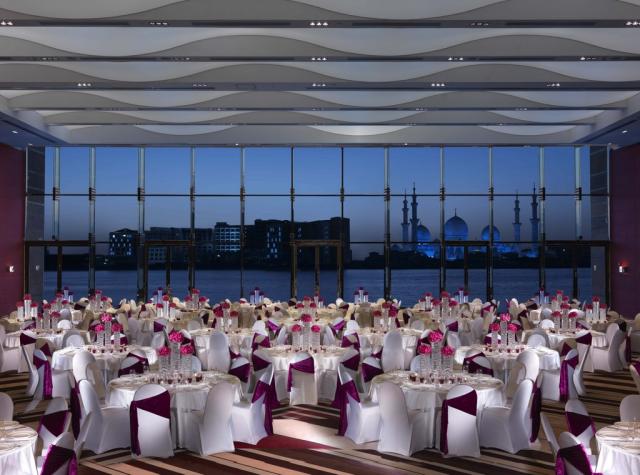 Fairmont Bab Al Bahr 2int (16)