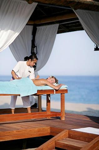 Fujairah Rotana Resort facilit (3)