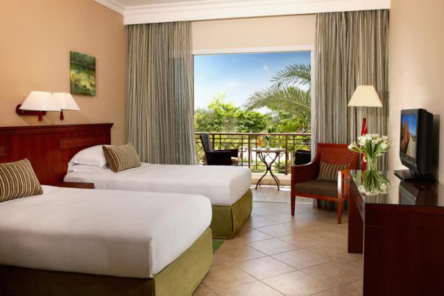 Fujairah Rotana Resort rooms (2)